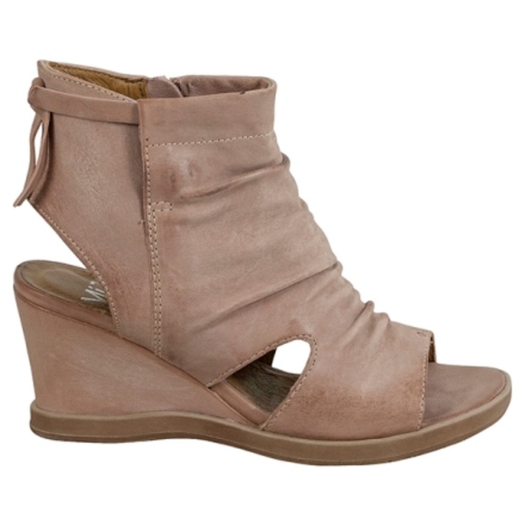 Miz Mooz Shoes - Miz Mooz Becca in Rose NEW